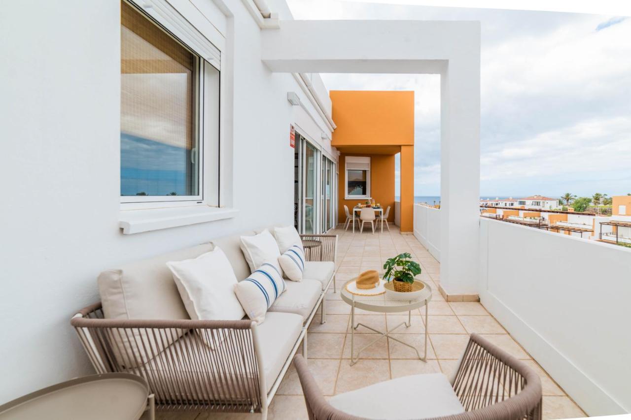 Atico Cholas By The Beach San Miguel de Abona Exterior foto
